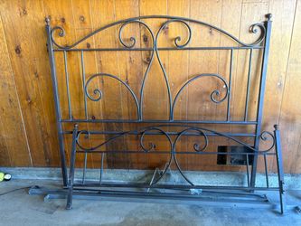 Wrought Iron Scroll Bed Frame with Headboard and Footboard