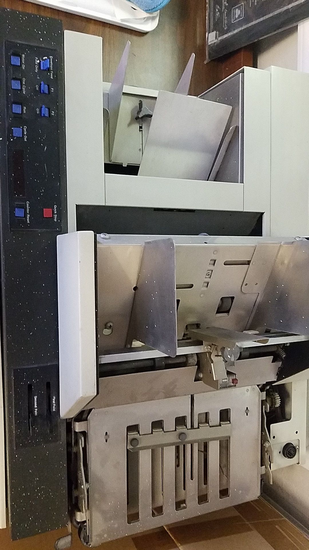 Xerox Cheshire 765 mail folder and inserter