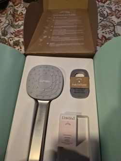Shower head filter and aroma diffuser