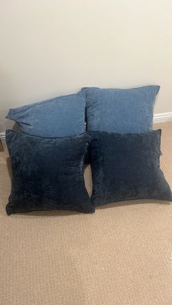 Four Giant Blue Pillows w/zippers