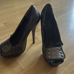 Iron Fist Studded  Zipper Skull Heels Size 7