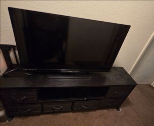 Philips Flat Screen TV with 6 drawer tv stand