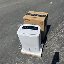 WAYKAR DEHUMIDIFIER 5000 SQ FT BRAND NEW 