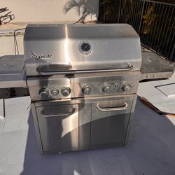 Signateur Stainless Steel Gas Grill -  [Estimate burners if known, e.g., 5-Burner] w/ Side Burner - good Condition! (From Costco)