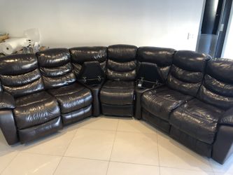 Recliner couch
