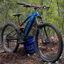 Fantic XTF-A 1.5 E-MTB In great condition! 