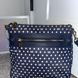 Michael Kors Jet Set Charm Crossbody
