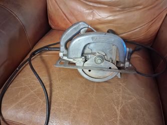 Dormeyer circular saw, 40 dlls
