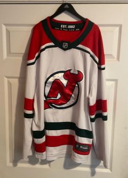 New Jersey Devils NHL Fanatics Hockey Jersey White Green Red Est. 1982 Adult Mens Size XXL well kept in good condition