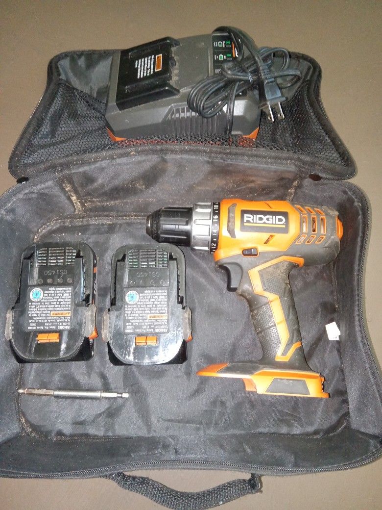 Ridged Battery Drill, 2 Batteries. Like New