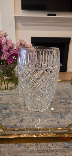 Brand New Elegant Diamond Cut Large Crystal Flower Vase. 12x7 inches. Made in Poland.