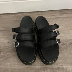 Dr. Martins Sandals W Sz 9 (UTC Area)