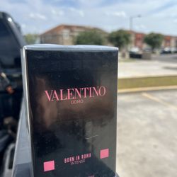 Valentino  Cologue