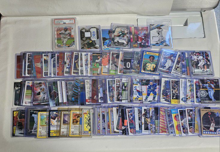 100 Trading Sports Cards Baseball Football Basketball Hockey Pokémon And More