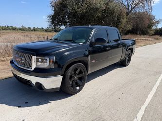 2011 GMC Sierra Denali