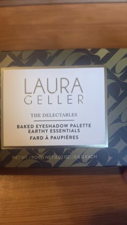 Eye shadow pallet