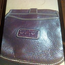 DOONEY & BOURKE GENUINE LEATHER CROSSOVER BAG