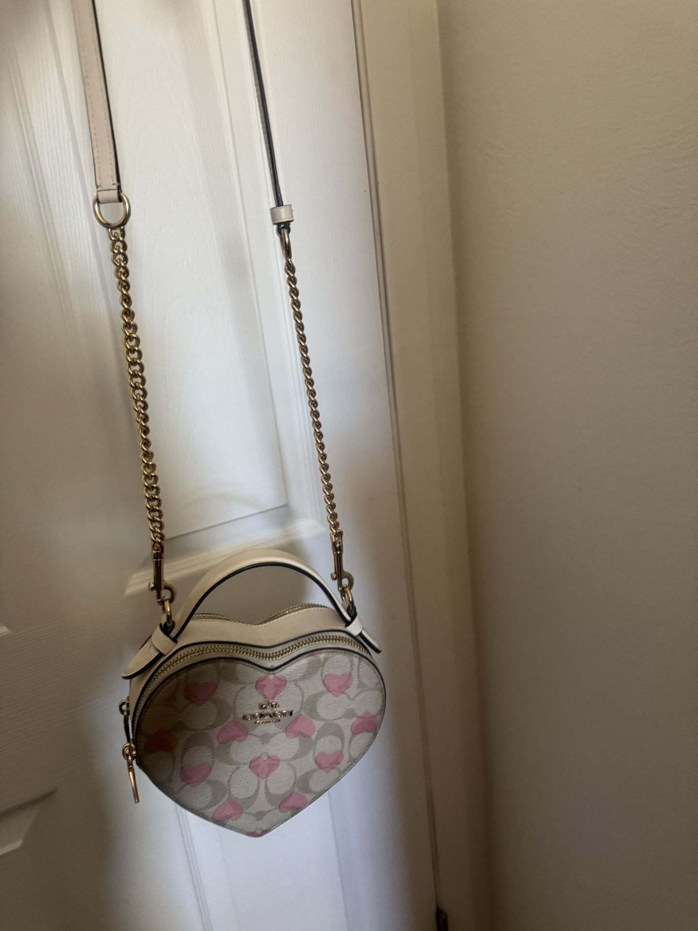 Heart Coach Crossbody,All Products : American Fashion Style Bags On Sale