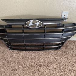 Factory OEM 2019-2020 Hyundai Elantra Front Grill 