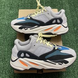 Adidas Yeezy 700 Waverunner size 9 VNDS