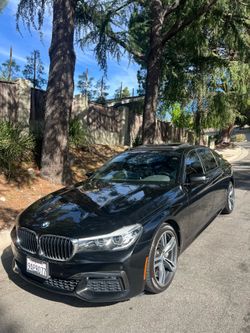 2019 BMW 740i