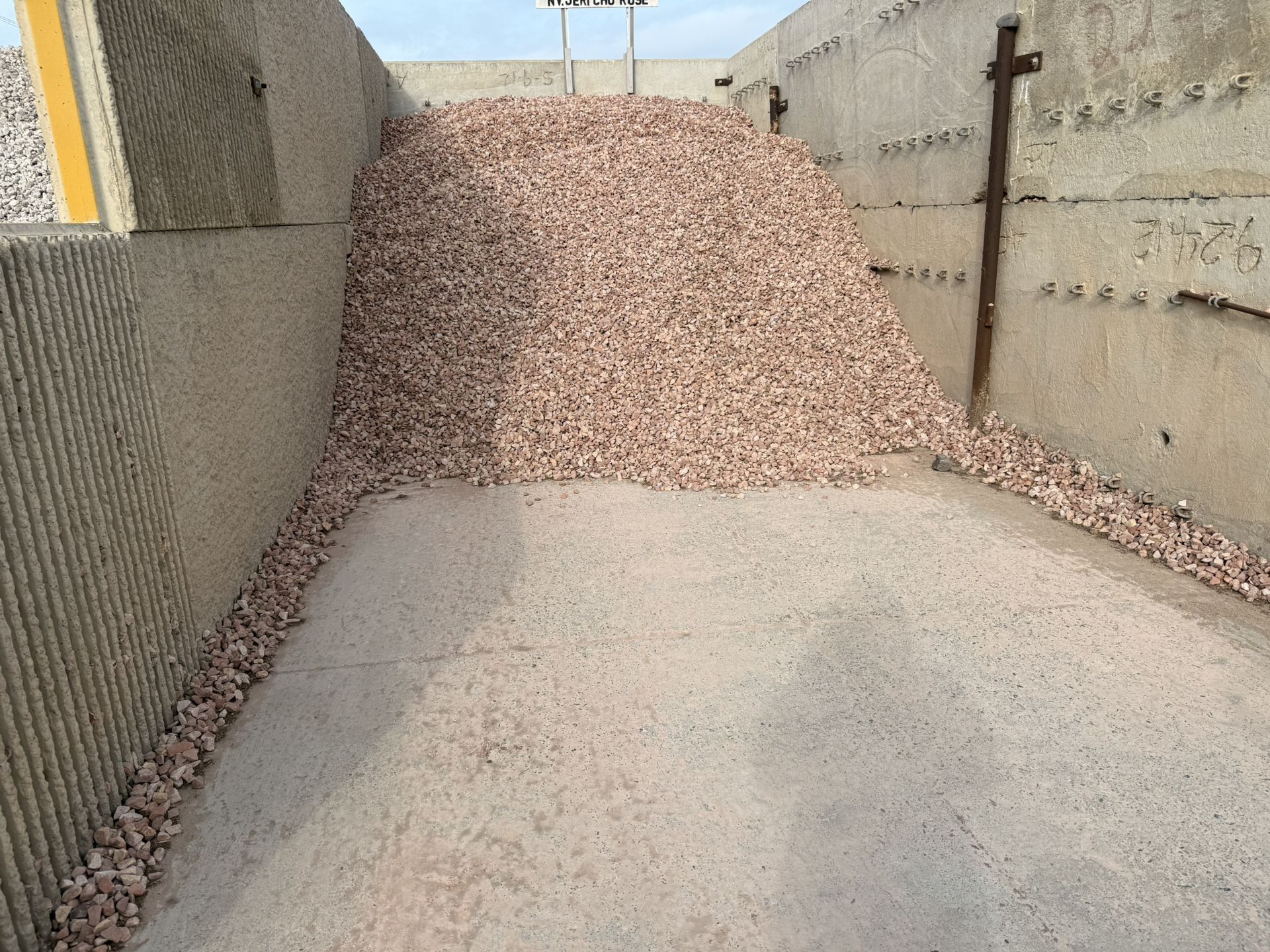 Gravel X Yards