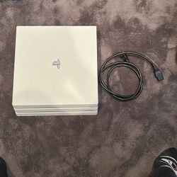 PS4 Pro 