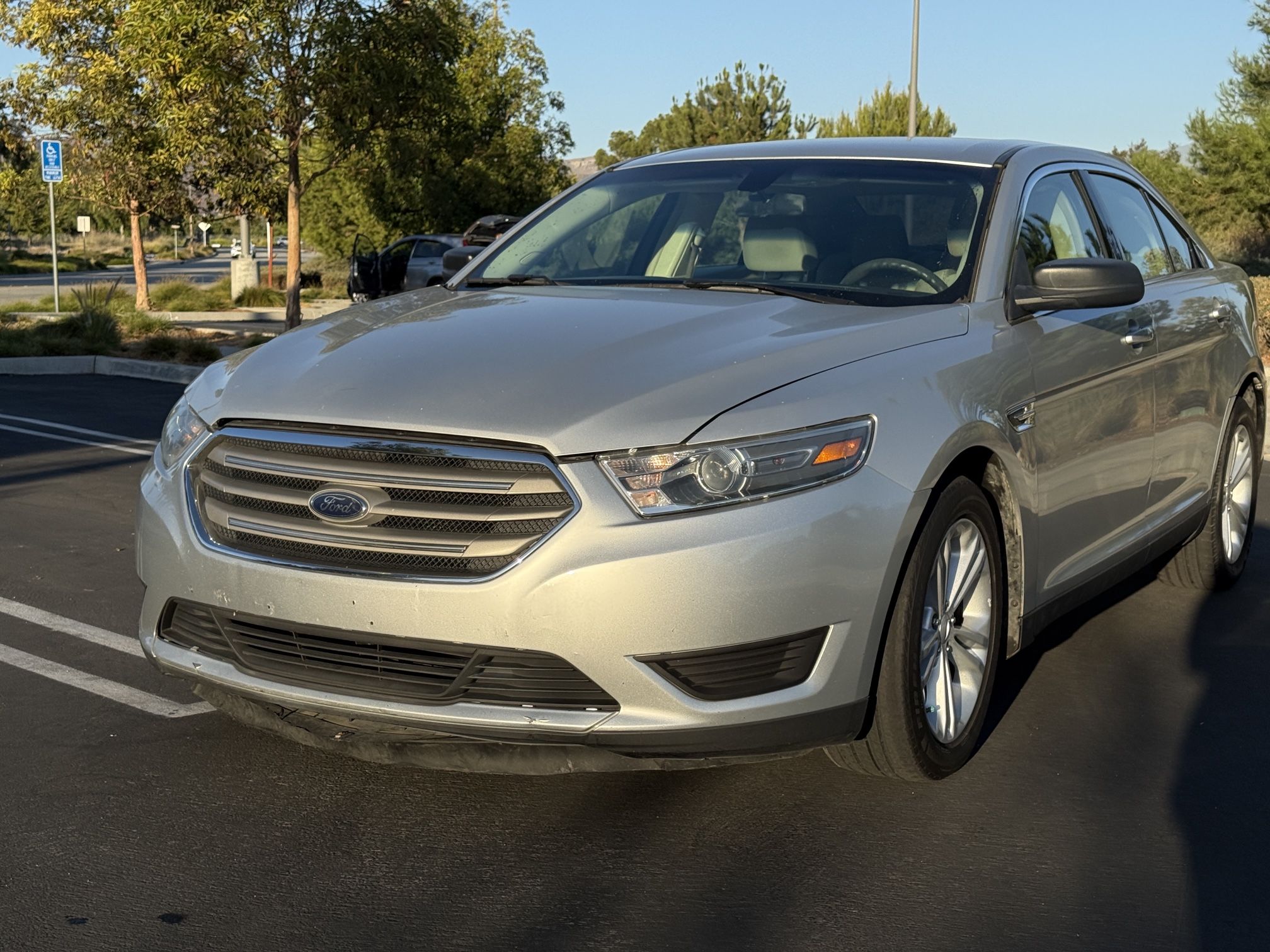 2016 Ford Taurus