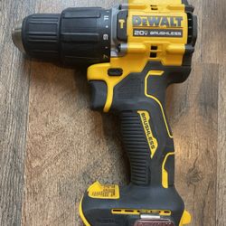 Dewalt XR hammer Drill Driver 1/2” Brushless - Tool Only 