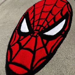 Tufted Giant Spider-Man Head