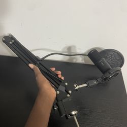 Condenser Microphone
