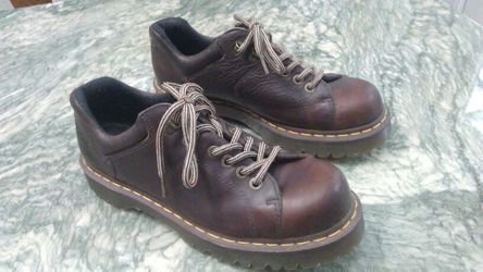 Dr. Marten boots shoes size 10 in mens