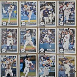 DODGERS TEAM CARD SET FROM 2026 TOPPS BASEBALL SERIES 1 (Ohtani, Yamamoto, Kershaw, Betts)