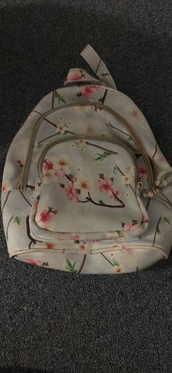 Underonesky backpack