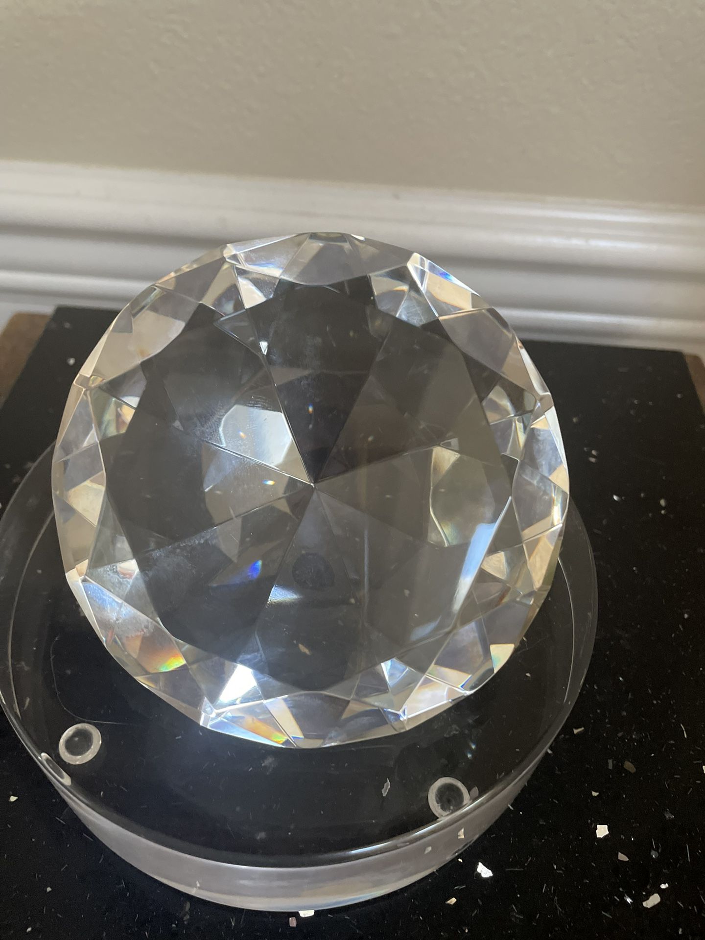 Viny Crystal Glass Diamond Shaped Paperweight Geometric 4”