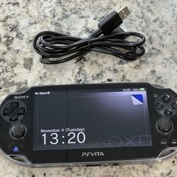 SONY PS Vita PCH-1000 / 1100 Black w/ Charger