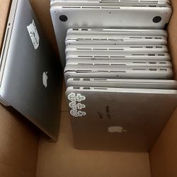Lot MacBooks Pro 15inch And 13inch For Parts 