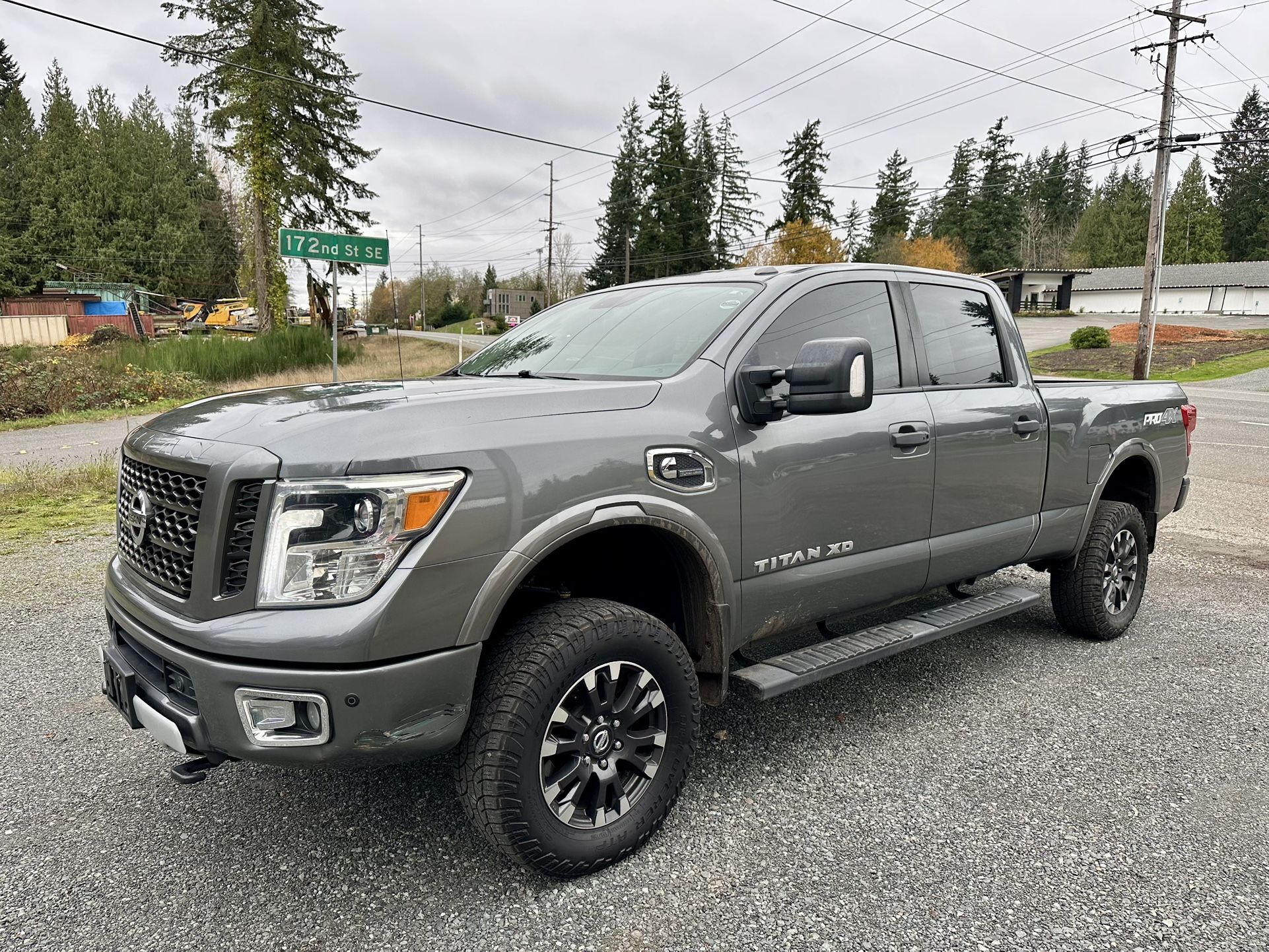 2016 Nissan Titan