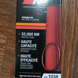 K&N Premium Oil Filter HP-7038