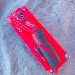 Milwaukee M12 12V Lithium-Ion Cordless Copper Tubing Cutter (Tool-Only)