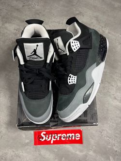 Jordan 4 Fear size 11.5 men