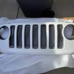 2018-2023 JEEP WRANGLER JL OEM FRONT GRILL