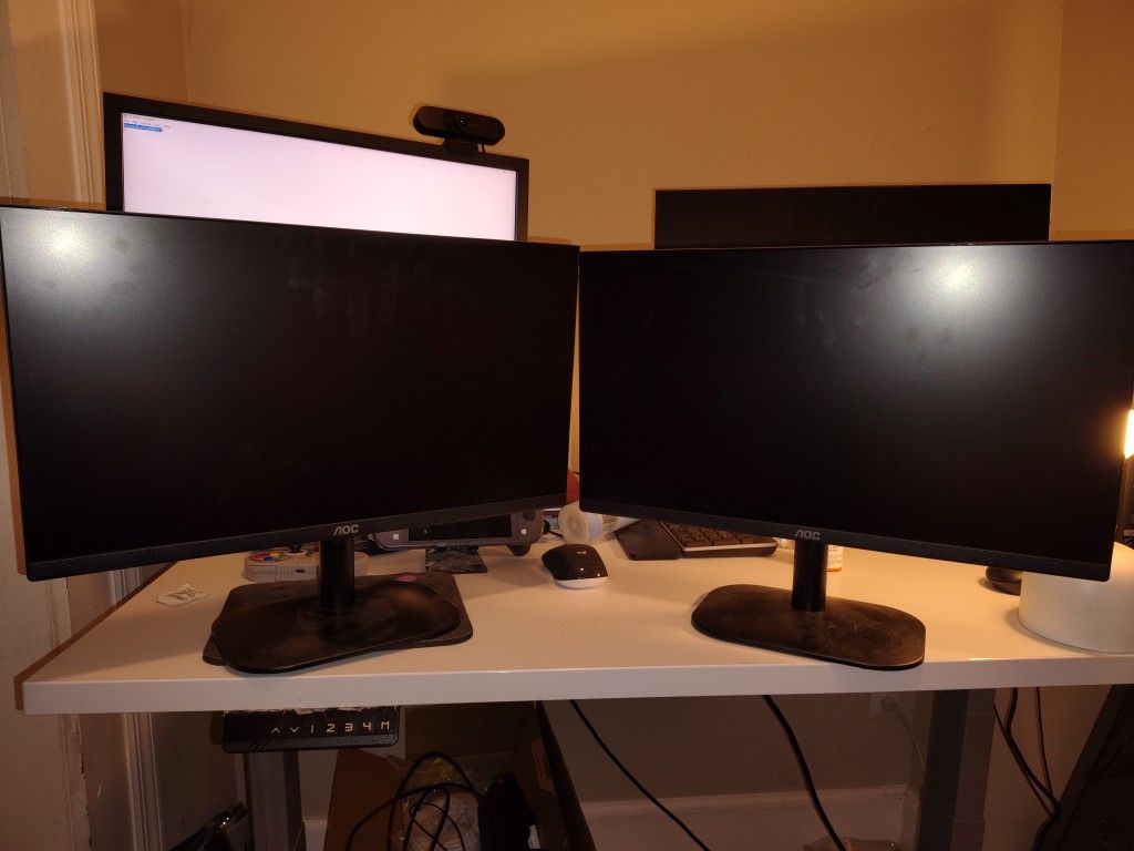 AOC 22B2HM2 22" GAMING MONITORS *LIKE NEW*
