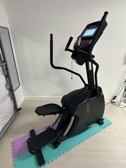 Sole SC200 Elliptical Stepper Low Use Fully Working Excellent Condition
