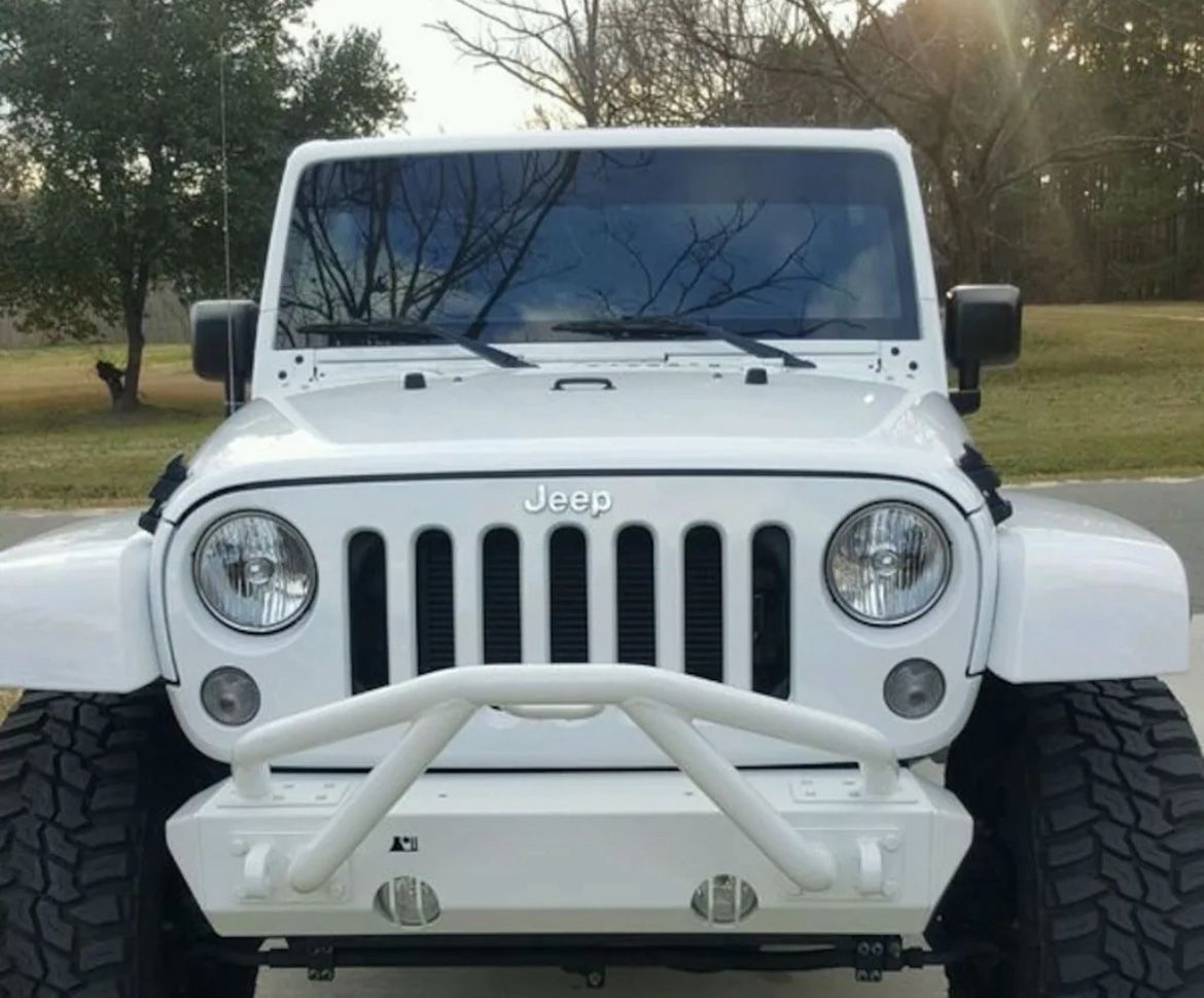 2014 Jeep Wrangler Sahara Stock Front Bumper