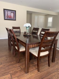 6 Chair Dining Table (extension will be included)