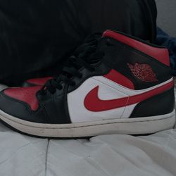 Jordan 1s Size 13 