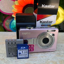 Sanyo VPC-E760 Digital Camera