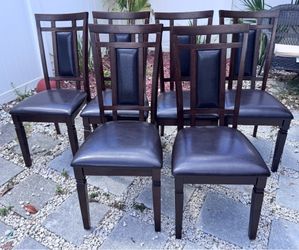 Set of 6 chairs