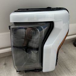 FORD F150 LIGHTING HEADLIGHT LEFT SIDE 2022-2023-2024-2025 LED OEM